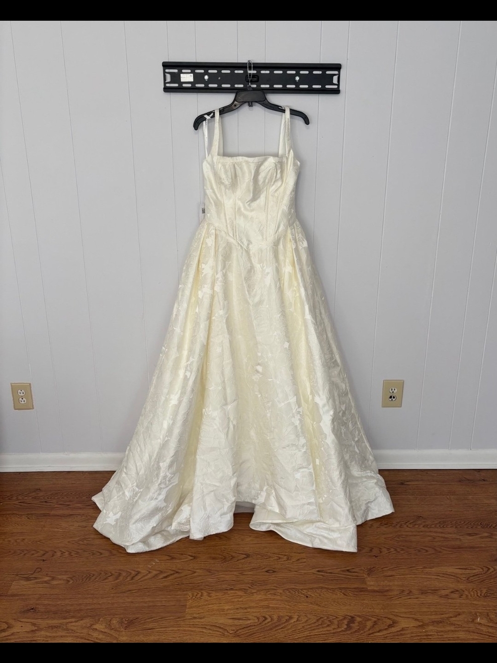 Azazie Ivory Sleeveless Ball Gown Wedding Dress - Picture 6 of 11